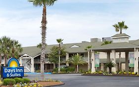 Days Inn & Suites By Wyndham Jekyll Island